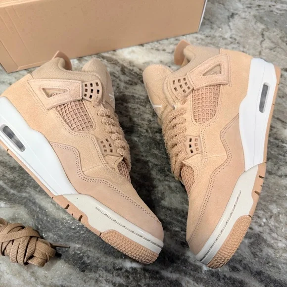 Nike Jordan 4 Retro Cozy Girl New W11 M9.5 - Picture 2 of 13